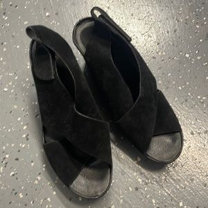 Johnston & Murphy Black Suede Leather Velcro Wedge Sandals Sz:7.5